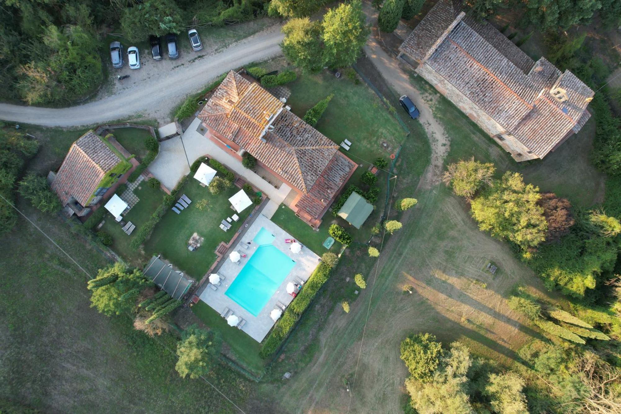 Borgo Santa Maria In Valle لاتيرينا المظهر الخارجي الصورة